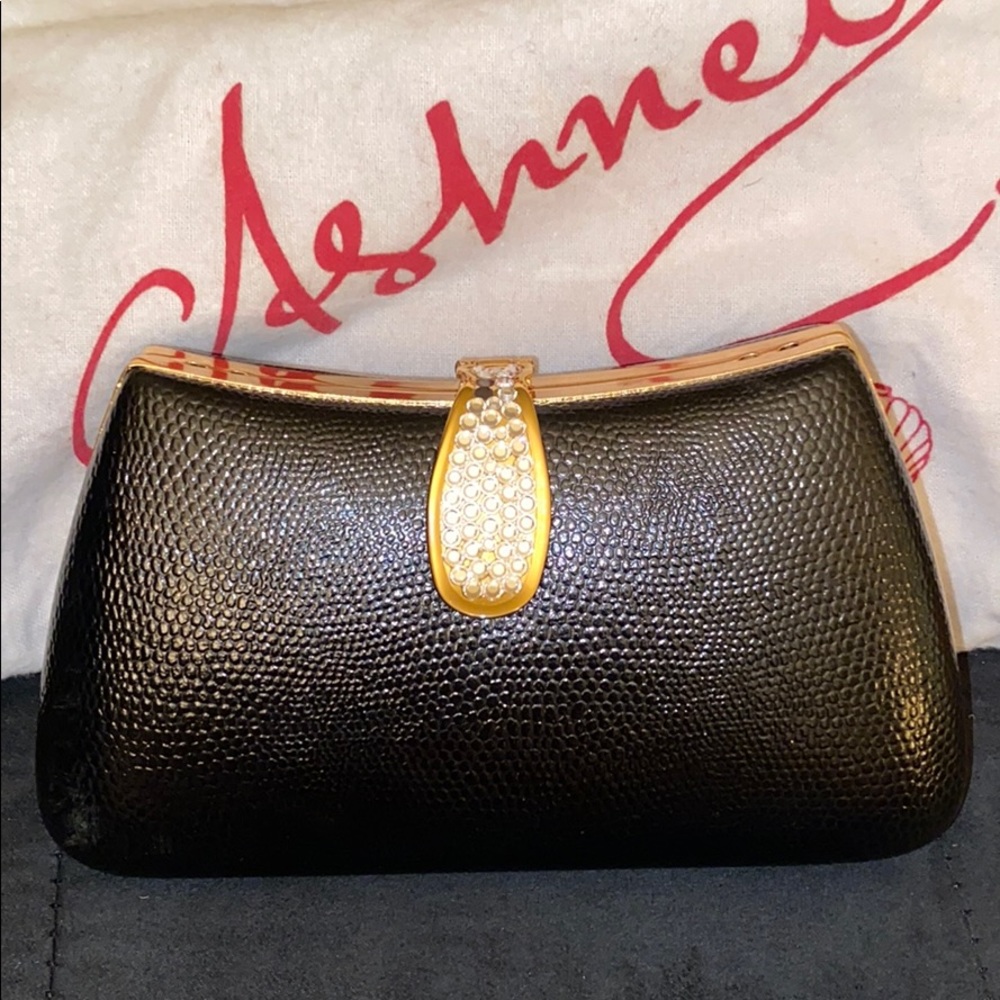 Ashneil evening clutch